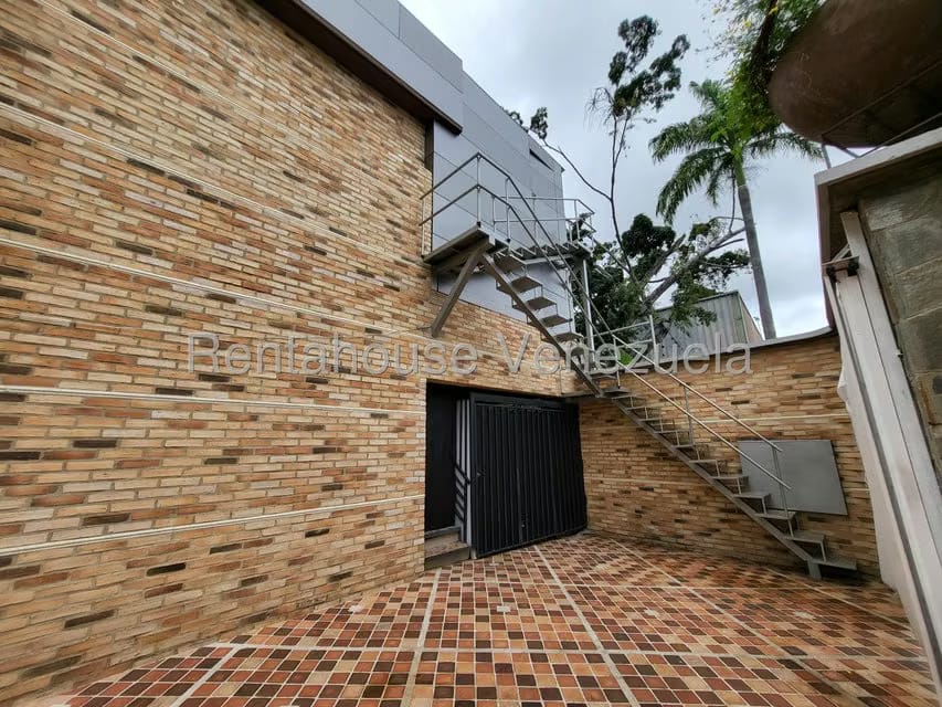 Comercial (Oficina) en Alquiler en La California Norte, Distrito Metropolitano