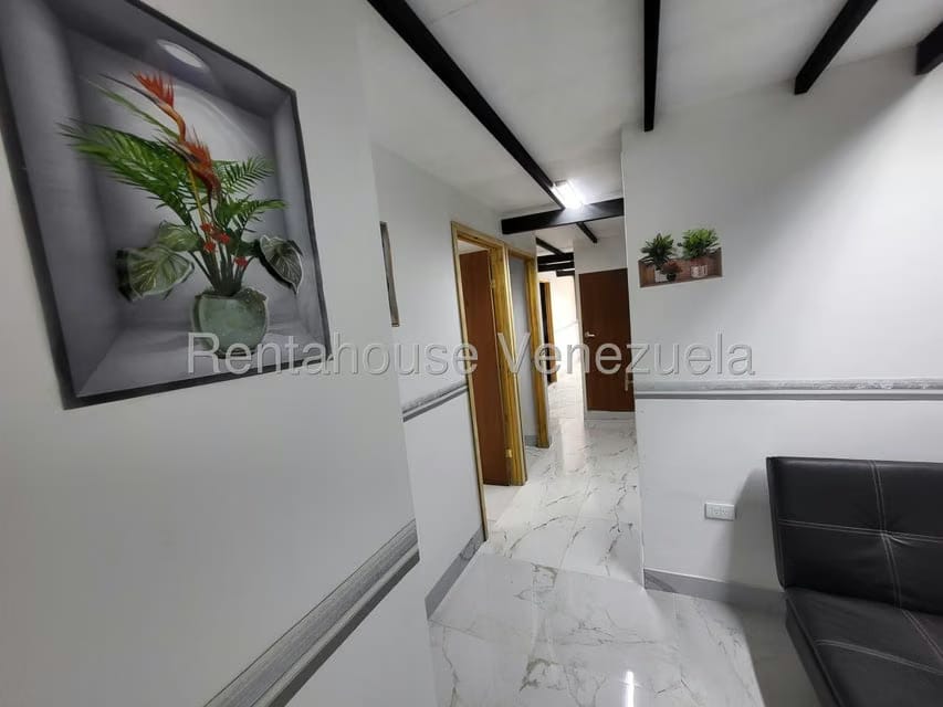 Comercial (Oficina) en Alquiler en La California Norte, Distrito Metropolitano - 2