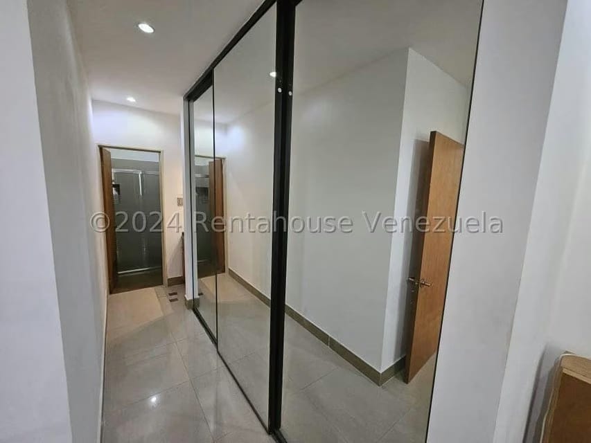 Apartamento (1 Nivel) en Venta en La Boyera, Distrito Metropolitano - 18