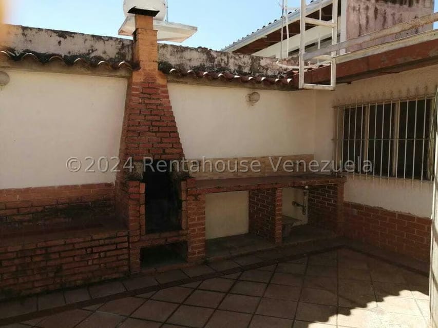 Casa (Duplex) en Venta en Villa Heroica, Miranda - 5