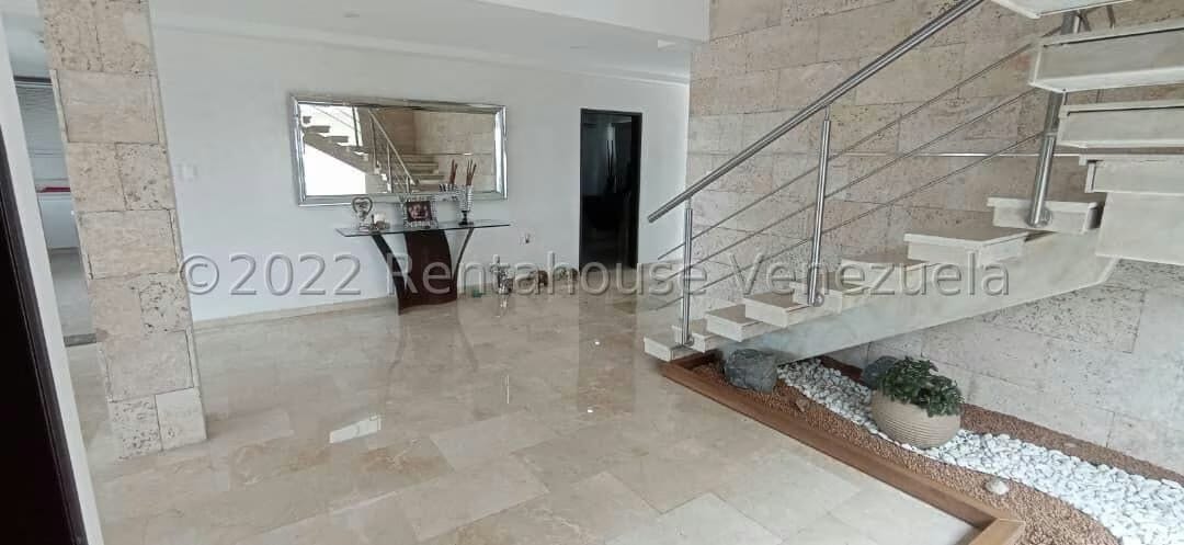 Casa (Duplex) en Venta en Los Salias, Miranda - 11