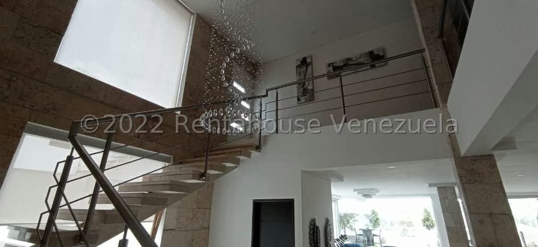 Casa (Duplex) en Venta en Los Salias, Miranda - 16