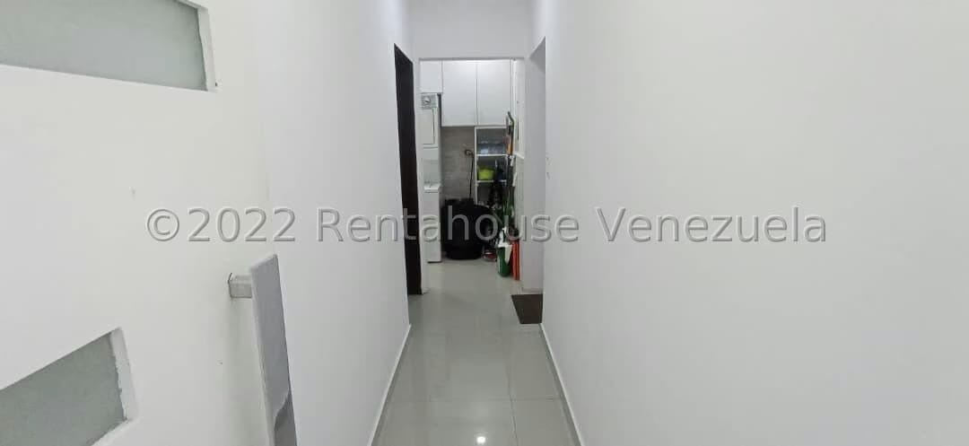 Casa (Duplex) en Venta en Los Salias, Miranda - 41