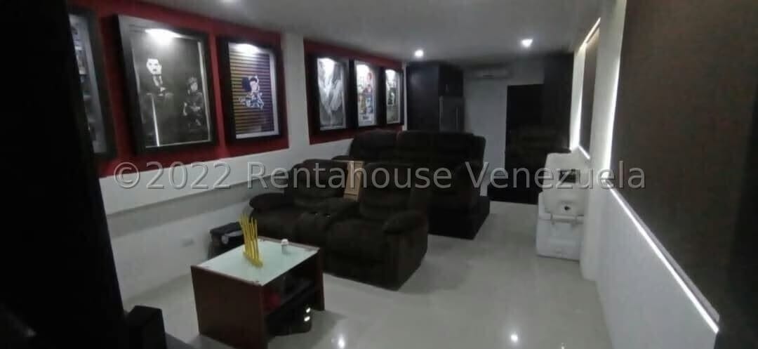 Casa (Duplex) en Venta en Los Salias, Miranda - 45