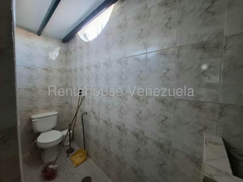 Comercial (Oficina) en Alquiler en San Jose, Aragua - 12