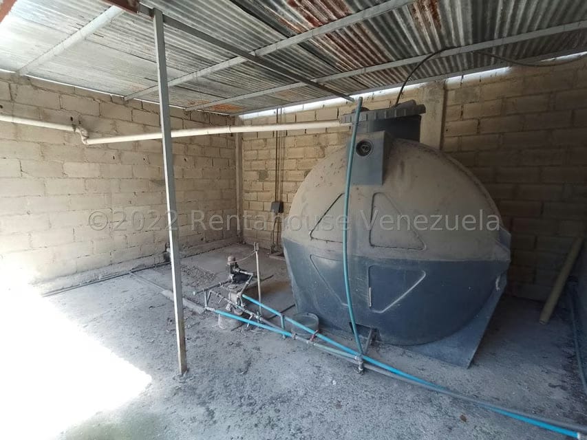 Terreno (Comercial) en Venta en Centro, Aragua - 28