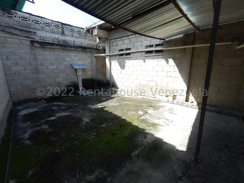 Terreno (Comercial) en Venta en Centro, Aragua - 29
