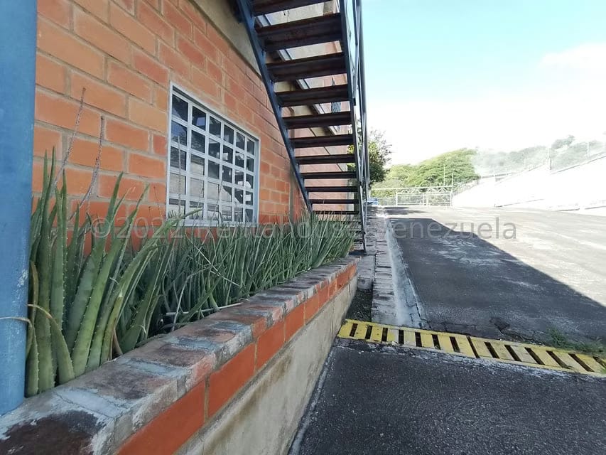 Terreno (Comercial) en Venta en Centro, Aragua - 34