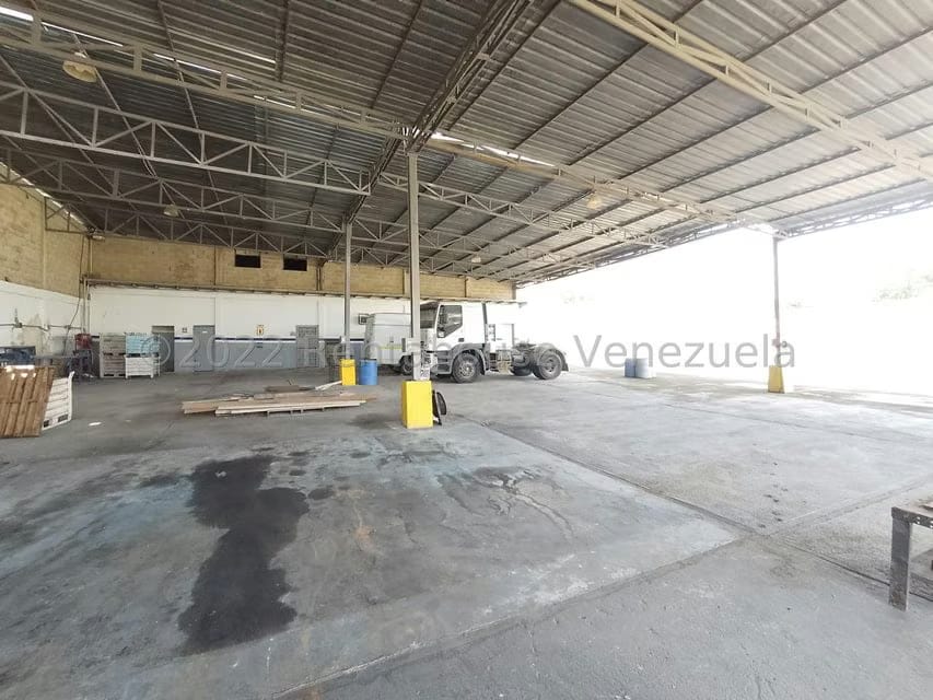 Terreno (Comercial) en Venta en Centro, Aragua - 55
