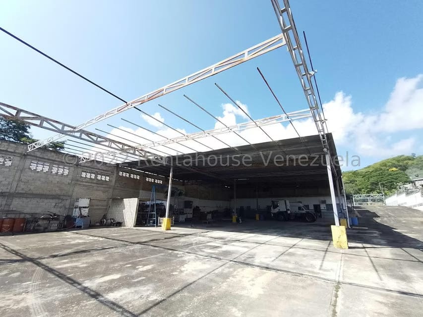 Terreno (Comercial) en Venta en Centro, Aragua - 63