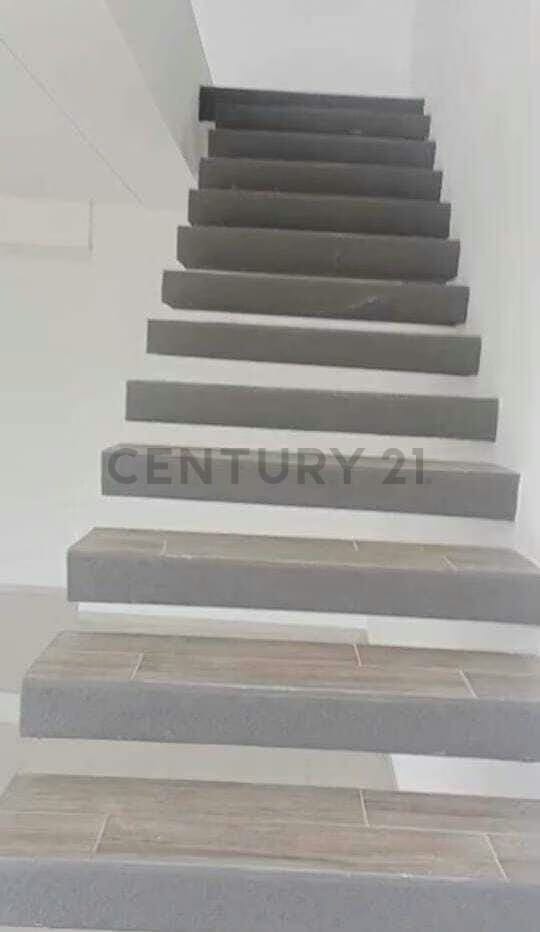 Venta de Villa - 7