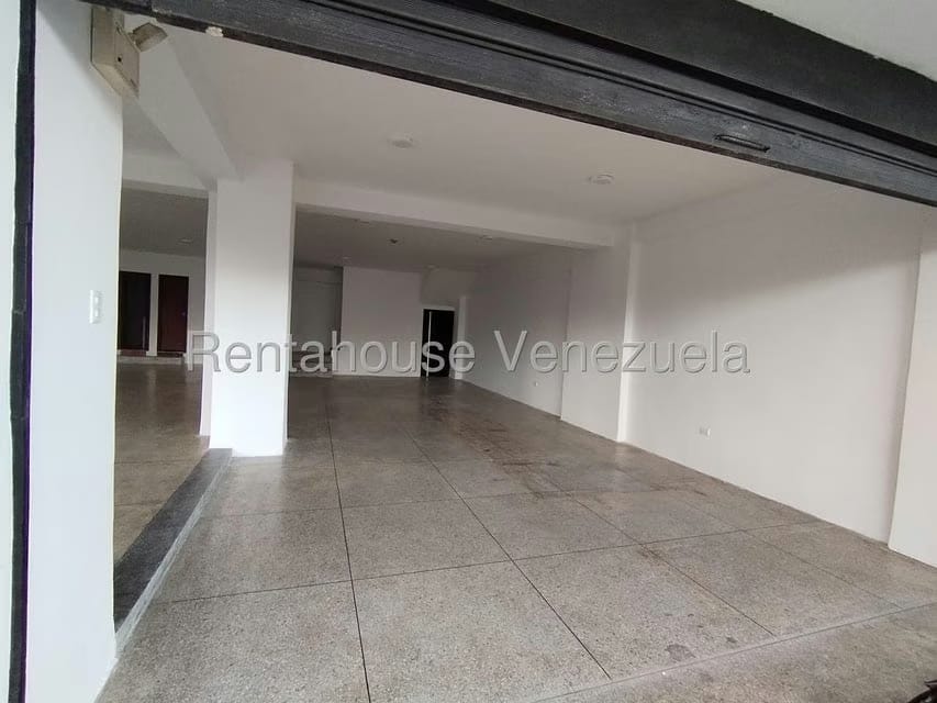 Comercial (Local Comercial) en Alquiler en Avenida Lara, Carabobo - 11