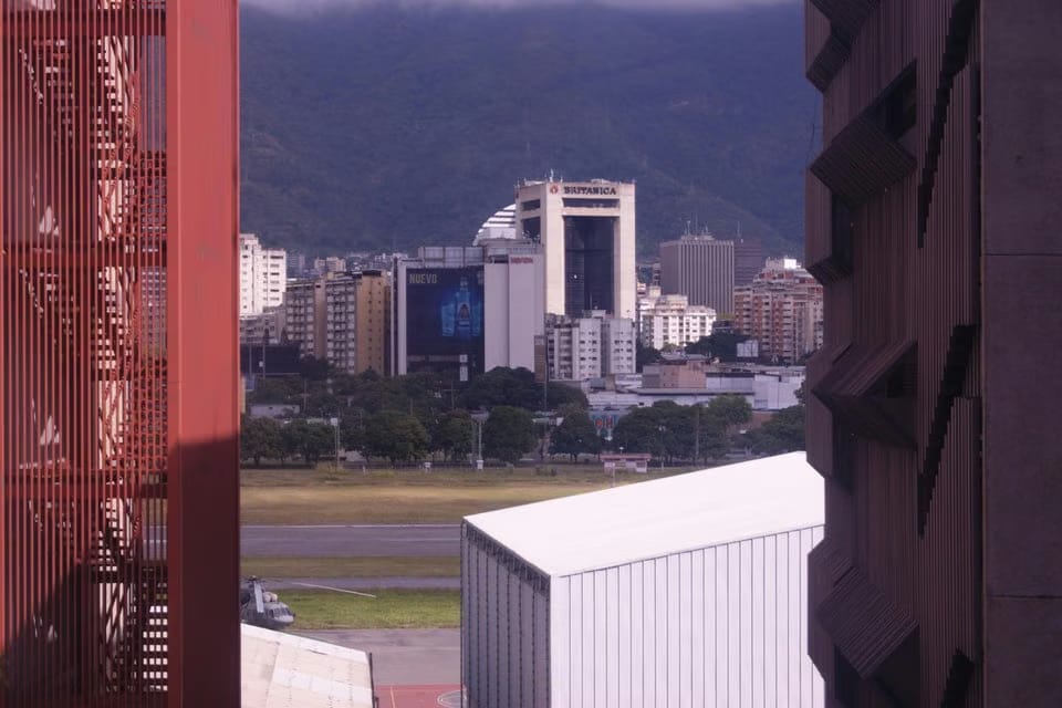 Comercial (Oficina) en Venta en Chuao, Distrito Metropolitano - 40