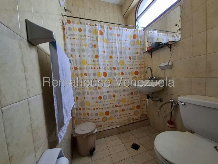 Casa (Duplex) en Venta en Las Trinitarias, Lara - 26