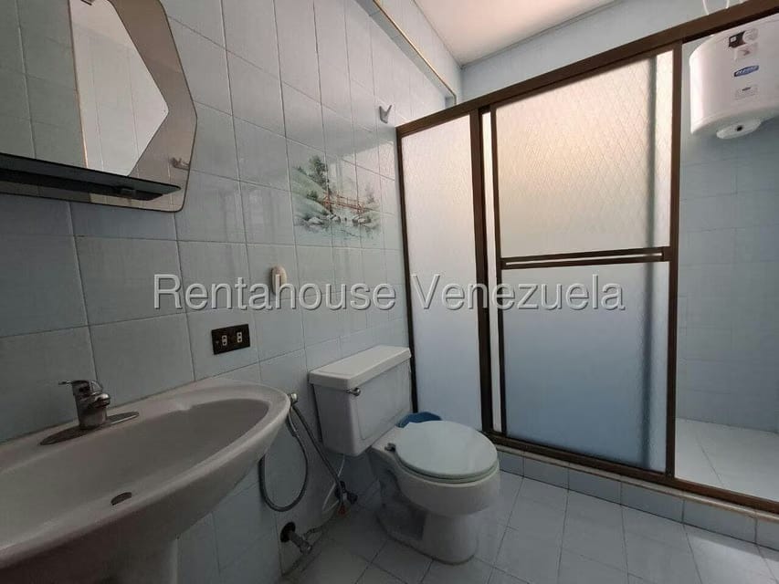 Casa (Duplex) en Venta en Las Trinitarias, Lara - 27