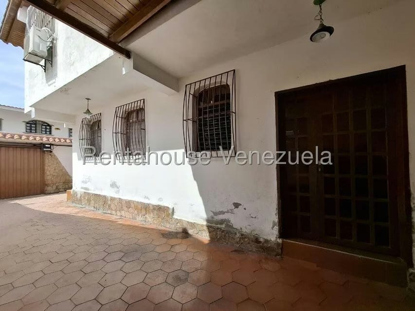 Casa (Duplex) en Venta en Las Trinitarias, Lara - 41