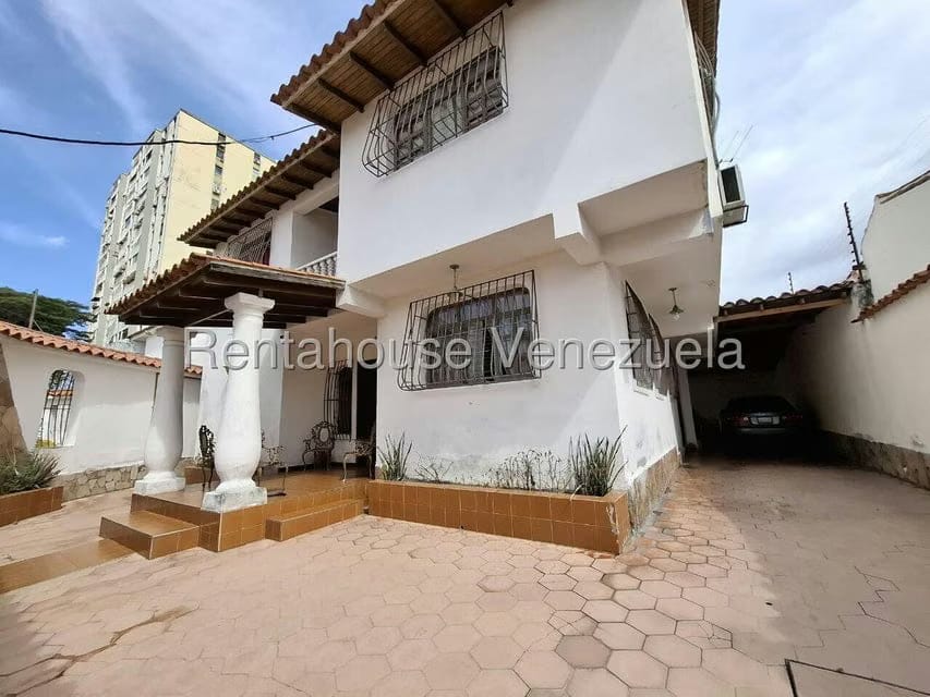 Casa (Duplex) en Venta en Las Trinitarias, Lara - 42