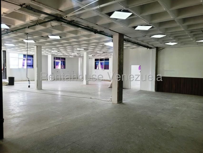 Comercial (Local Comercial) en Alquiler en Boleita Norte, Distrito Metropolitano - 8