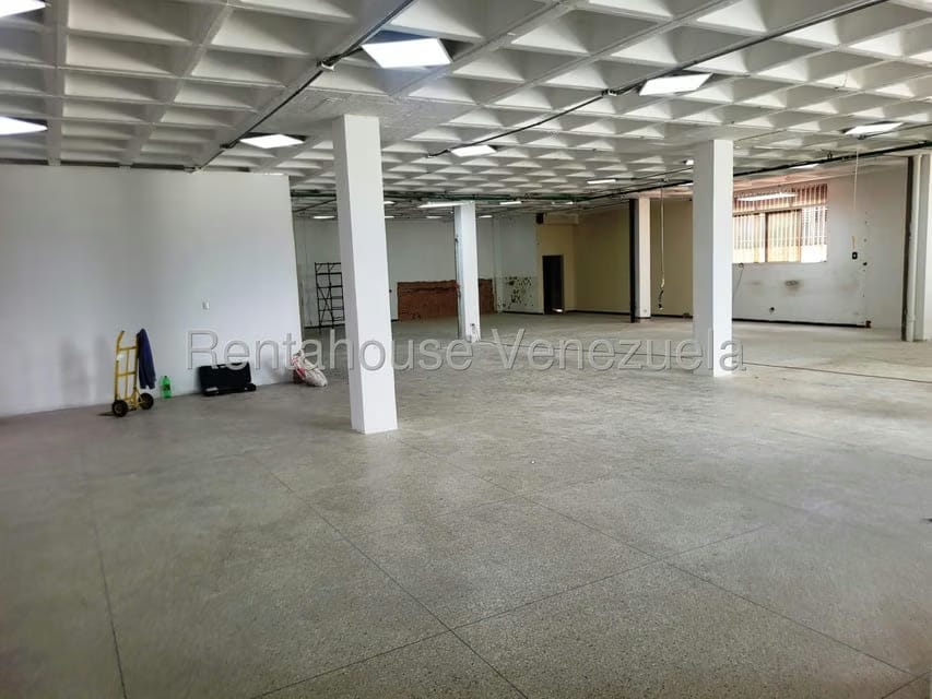 Comercial (Local Comercial) en Alquiler en Boleita Norte, Distrito Metropolitano - 9