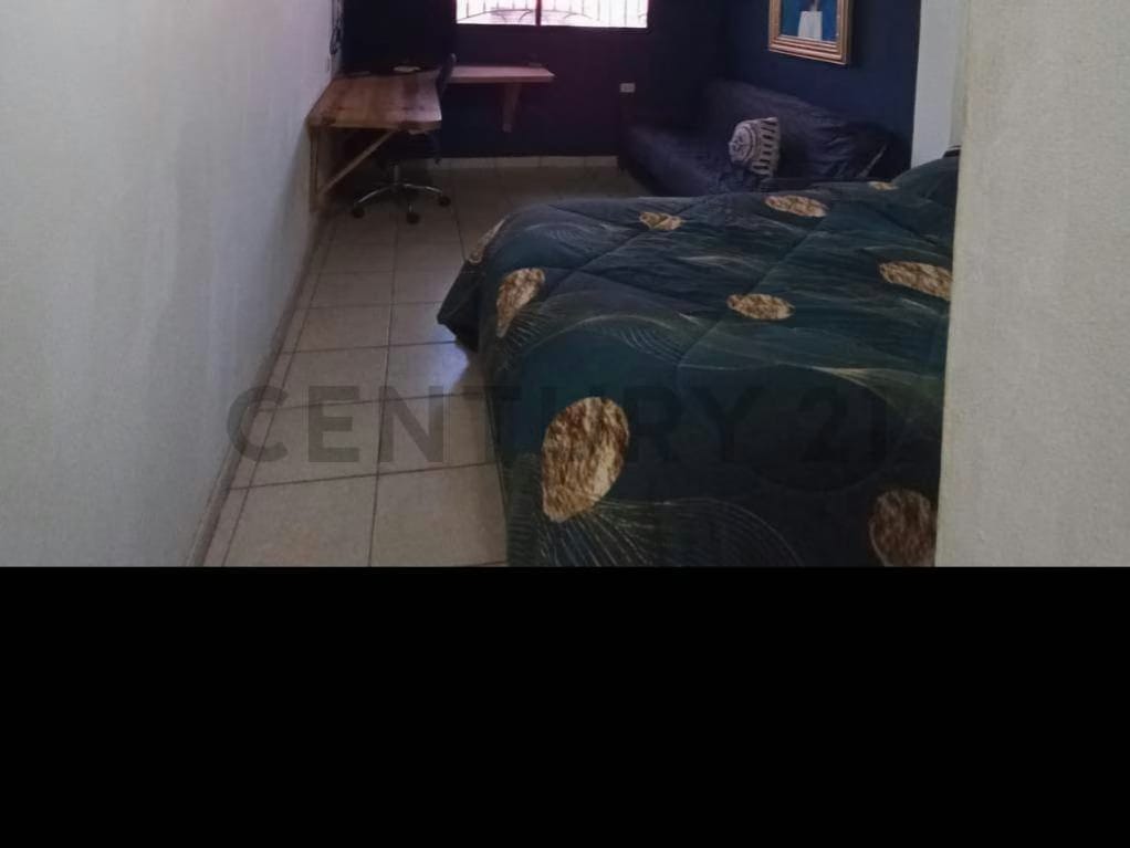 EN VENTA HERMOSO TOWNHOUSE. URBANIZACIÓN LA FLORESTA - 14