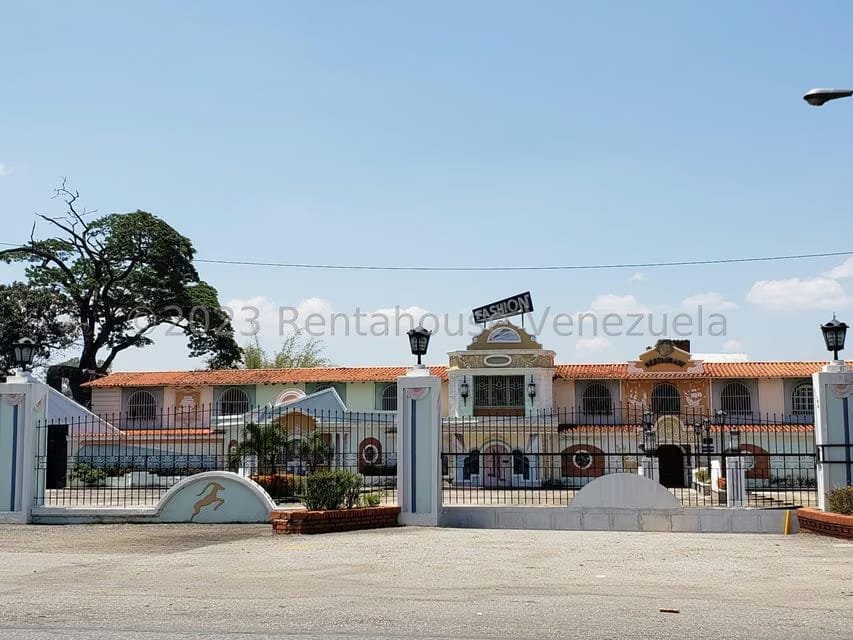 Comercial (Local Comercial) en Venta en Carretera Nacional, Aragua