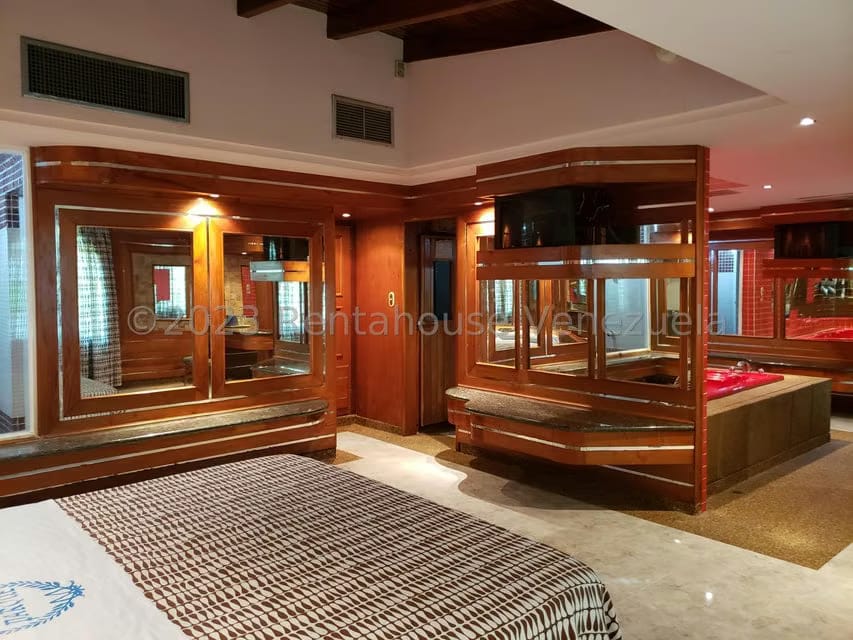 Comercial (Local Comercial) en Venta en Carretera Nacional, Aragua - 12
