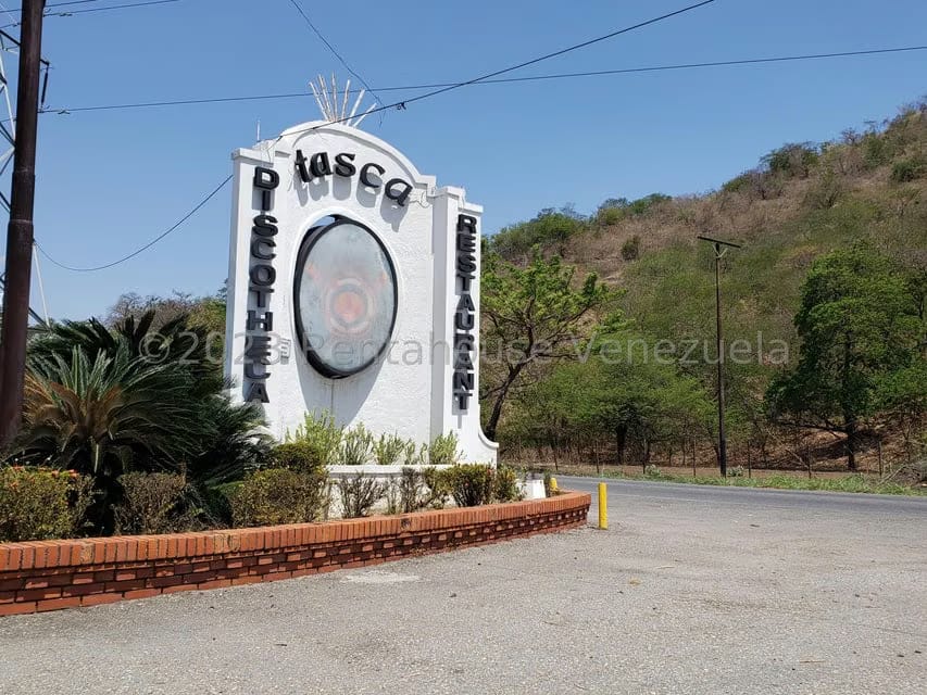 Comercial (Local Comercial) en Venta en Carretera Nacional, Aragua - 51
