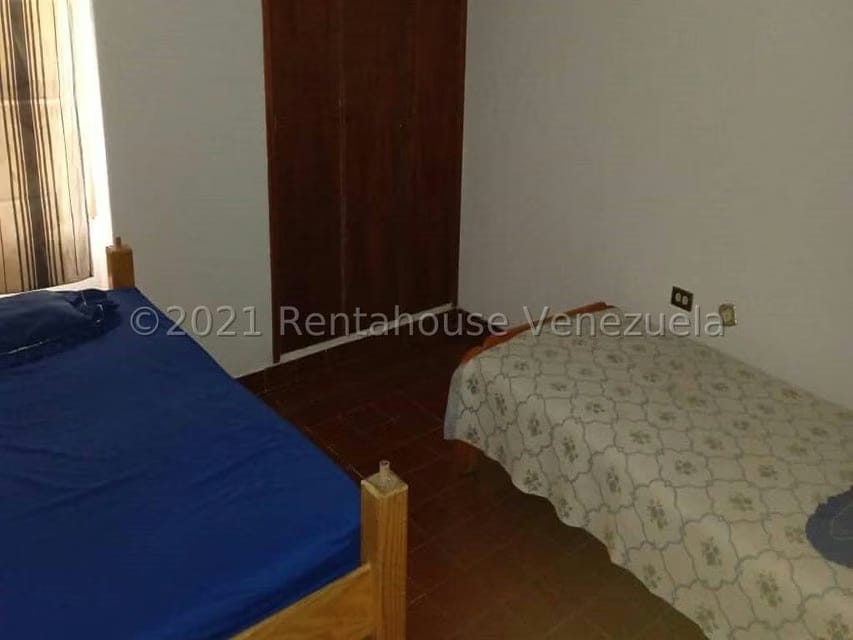 Casa (Multipes Niveles) en Venta en Los Cerrillos, Trujillo - 18