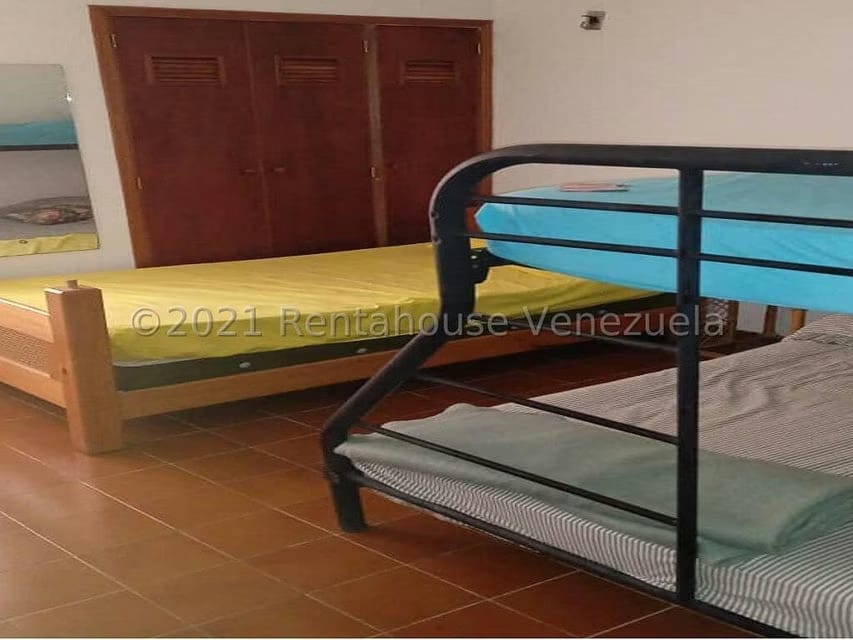 Casa (Multipes Niveles) en Venta en Los Cerrillos, Trujillo - 20