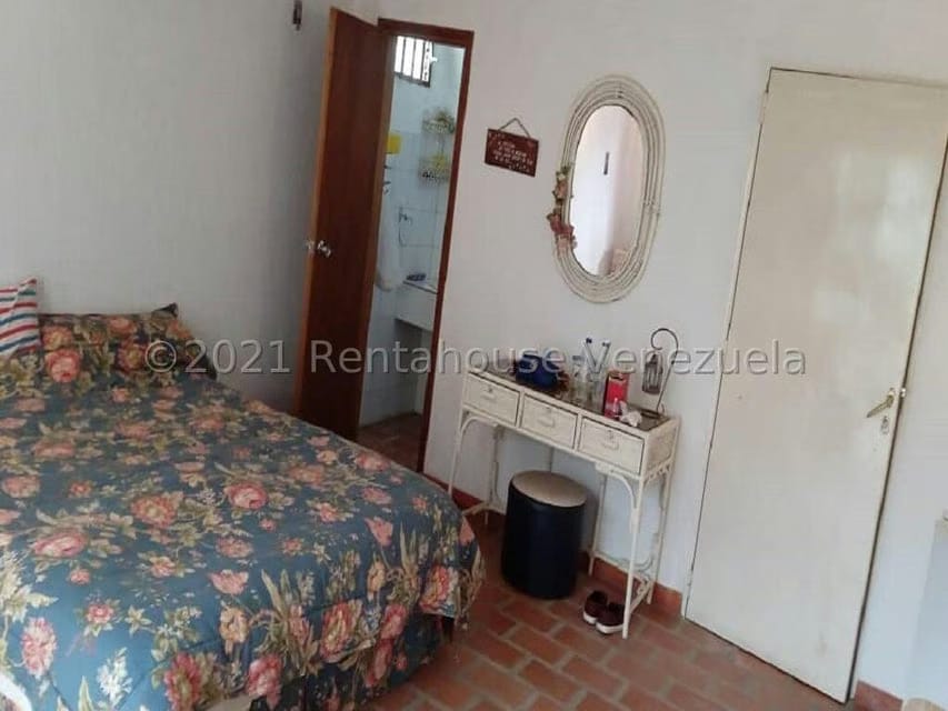 Casa (Multipes Niveles) en Venta en Los Cerrillos, Trujillo - 22