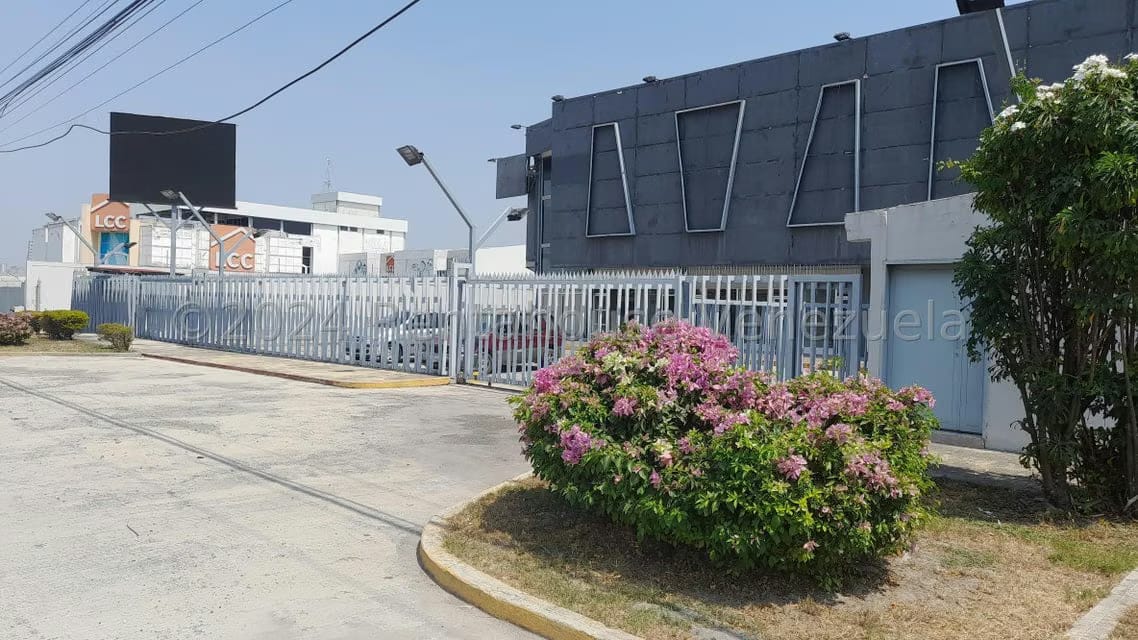 Comercial (Local Comercial) en Alquiler en Ave Intercomunal, Lara - 15