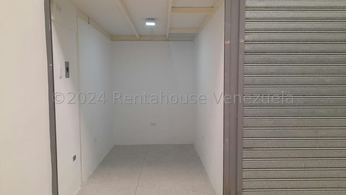 Comercial (Local Comercial) en Alquiler en Ave Intercomunal, Lara - 4