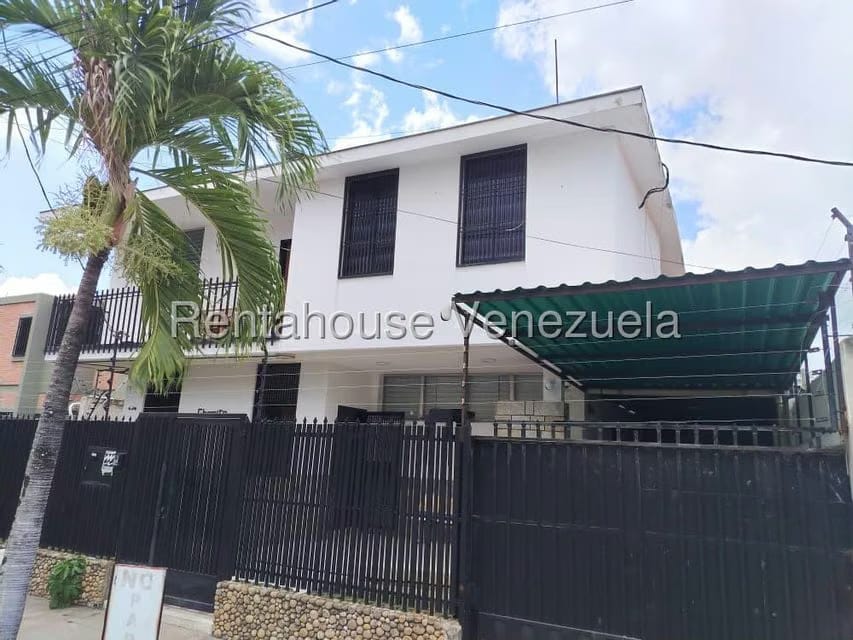 Comercial (Local Comercial) en Alquiler en Del Este, Lara - 2