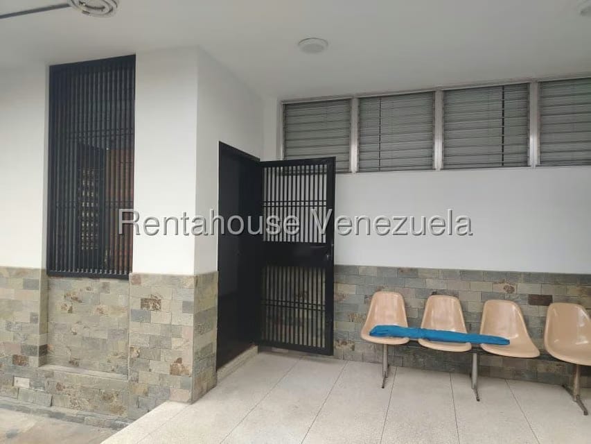 Comercial (Local Comercial) en Alquiler en Del Este, Lara - 4