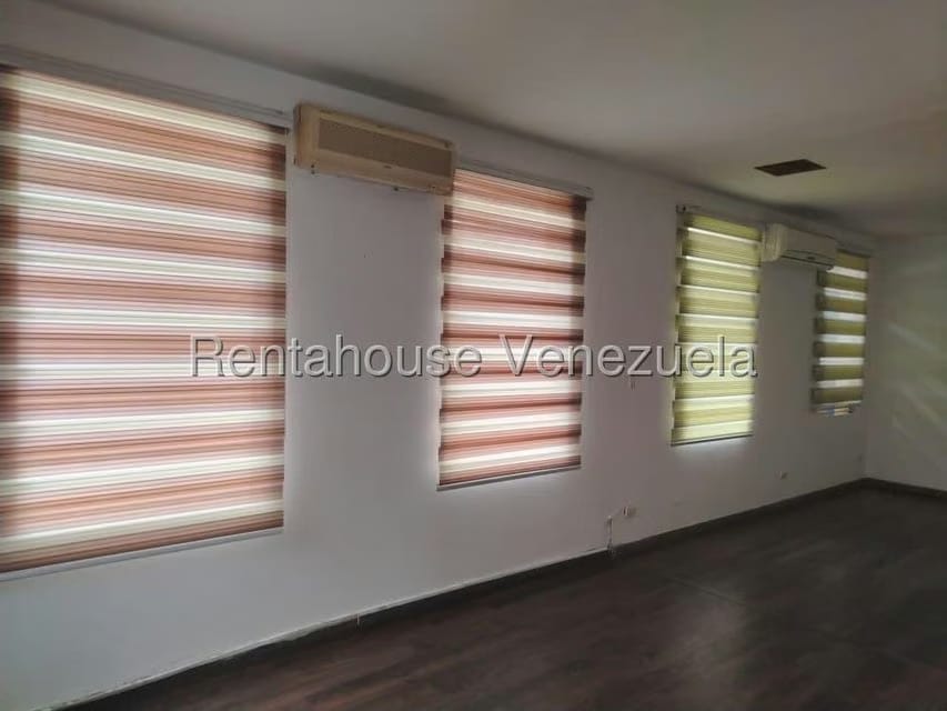 Comercial (Local Comercial) en Alquiler en Del Este, Lara - 9