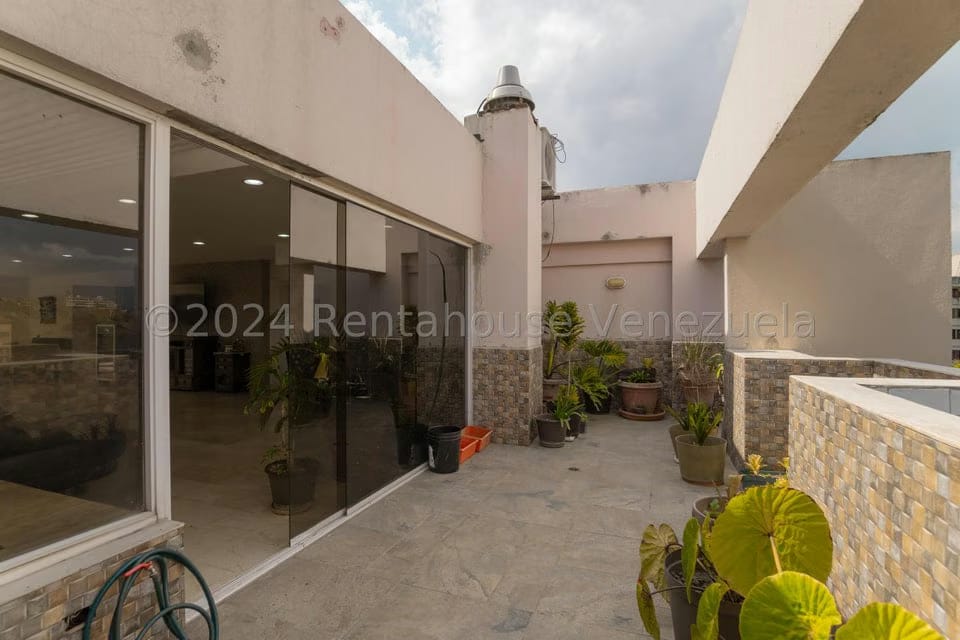 Apartamento (1 Nivel) en Venta en La Tahona, Distrito Metropolitano - 16
