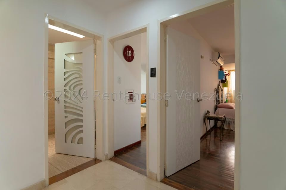Apartamento (1 Nivel) en Venta en La Tahona, Distrito Metropolitano - 35