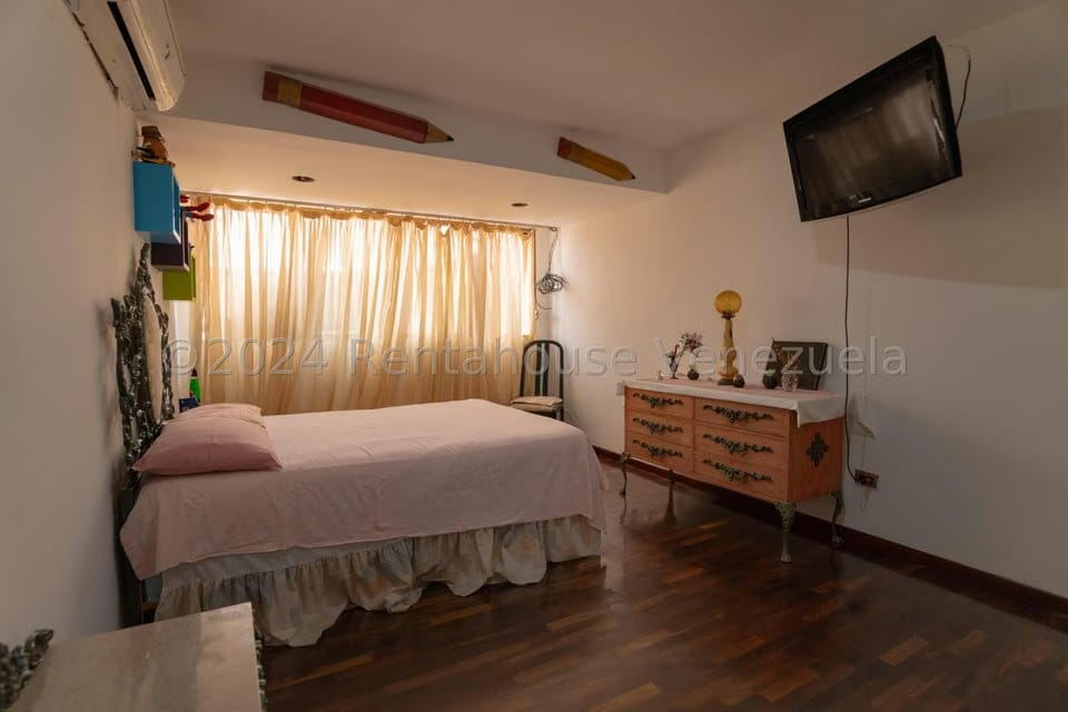 Apartamento (1 Nivel) en Venta en La Tahona, Distrito Metropolitano - 43