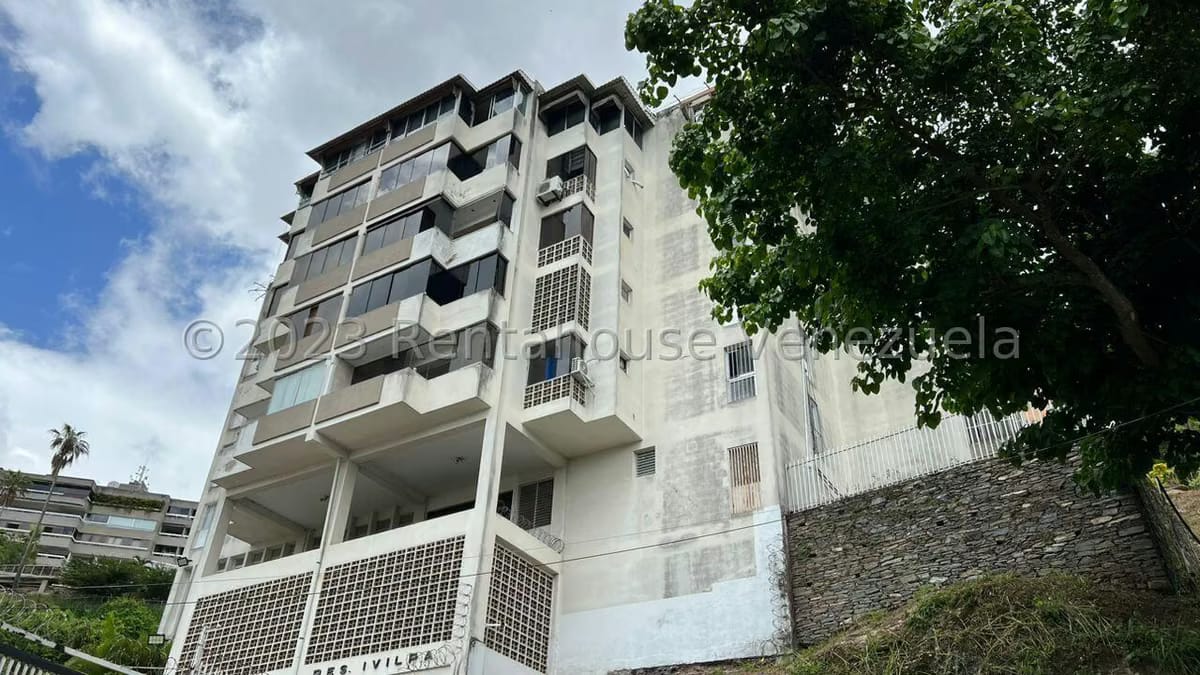 APARTAMENTO EN VENTA – ELENA MARIN NOBREGA