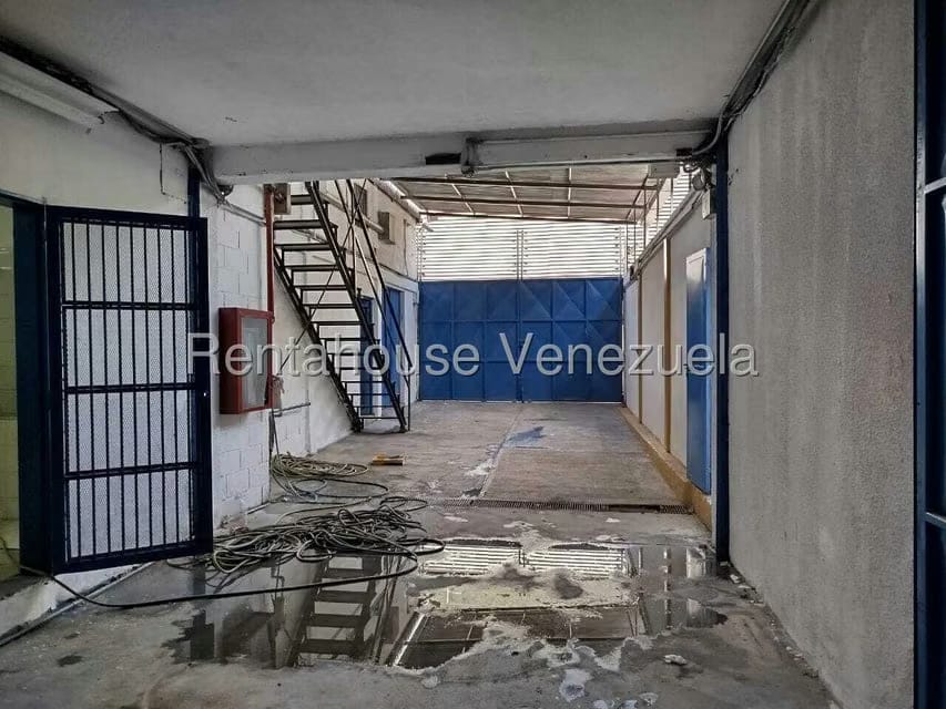 Comercial (Galpon - Deposito) en Alquiler en Guarenas, Miranda - 19