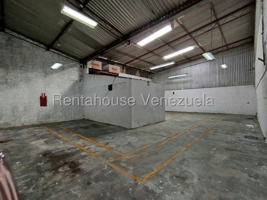 Comercial (Galpon - Deposito) en Alquiler en Guarenas, Miranda - 22