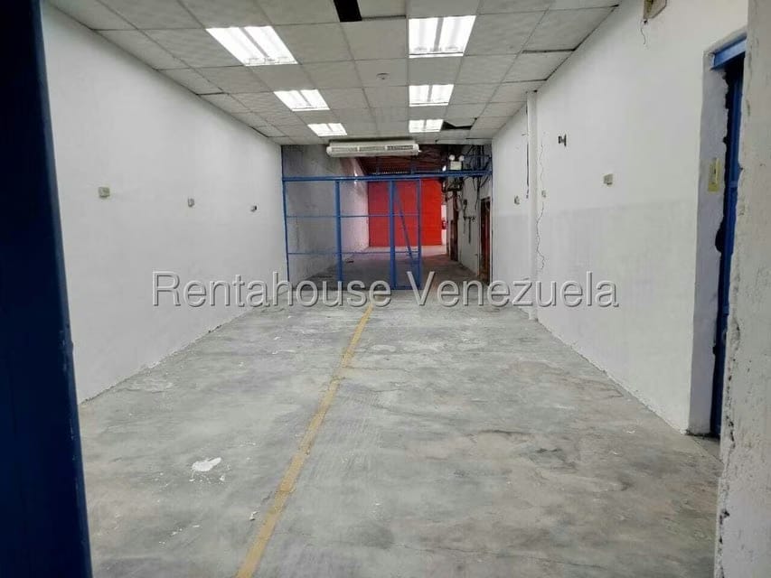 Comercial (Galpon - Deposito) en Alquiler en Guarenas, Miranda - 35