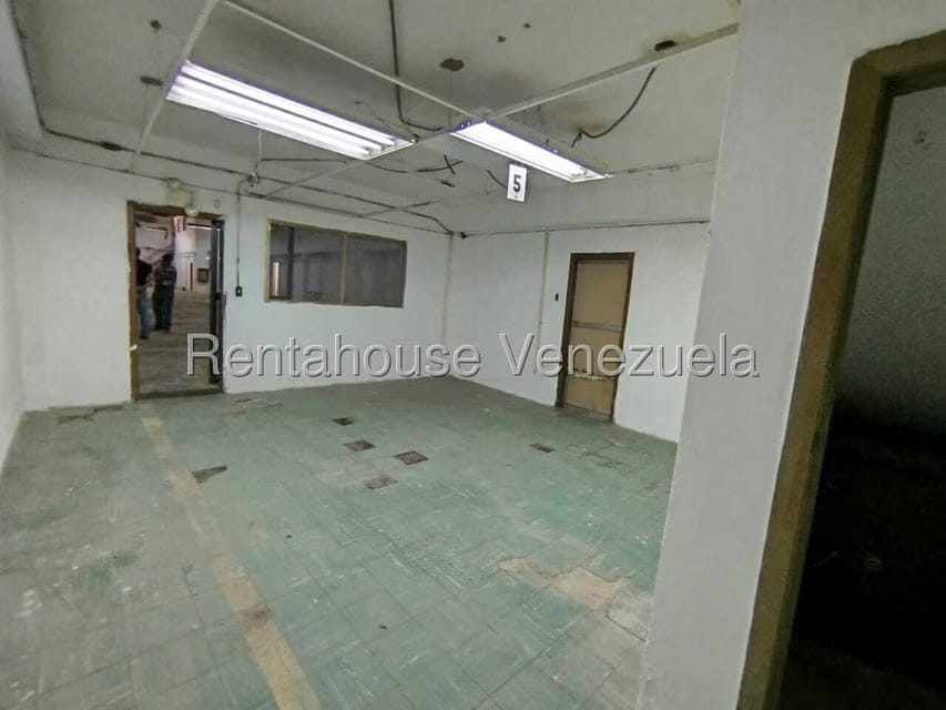 Comercial (Galpon - Deposito) en Alquiler en Guarenas, Miranda - 48