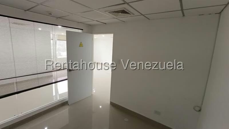 Comercial (Oficina) en Alquiler en Las Mercedes, Distrito Metropolitano - 31
