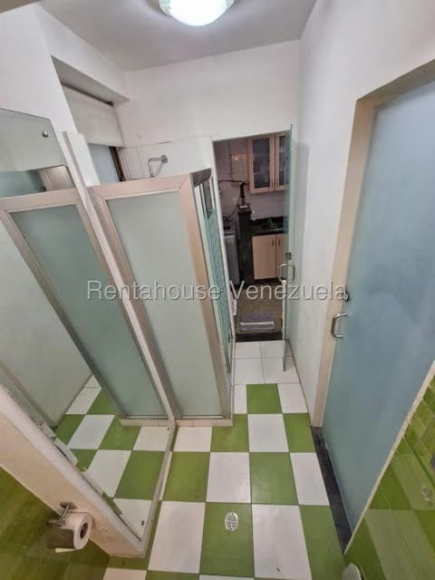 Apartamento (1 Nivel) en Venta en Santa Eduvigis, Distrito Metropolitano - 17