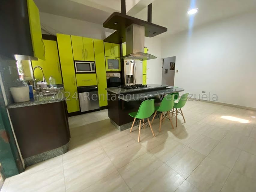 Comercial (Local Comercial) en Venta en Los Palos Grandes, Distrito Metropolitano - 13