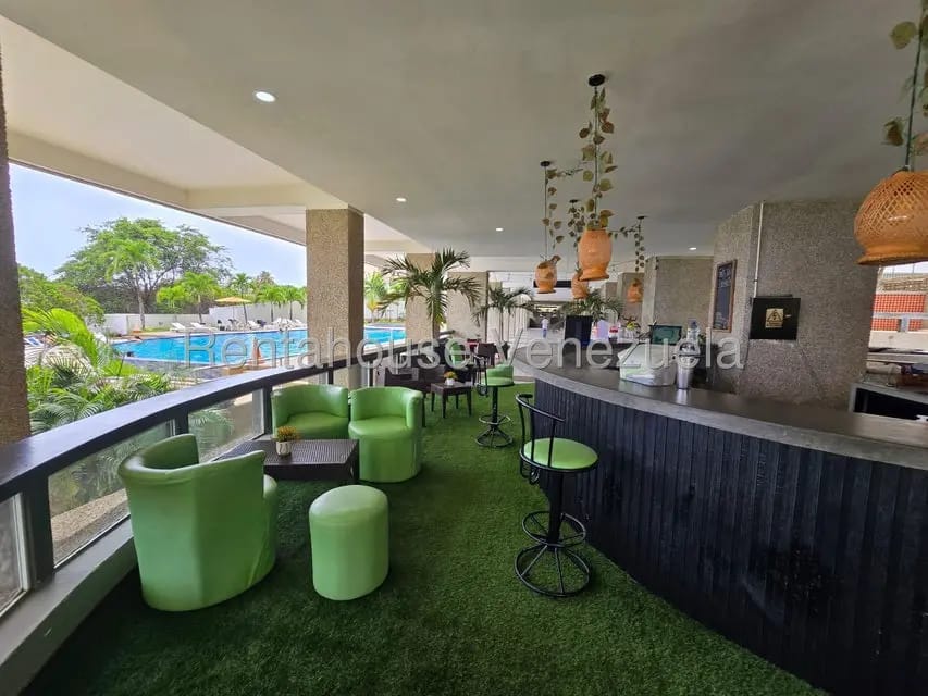 Apartamento (1 Nivel) en Alquiler en Playa Grande, Vargas - 36
