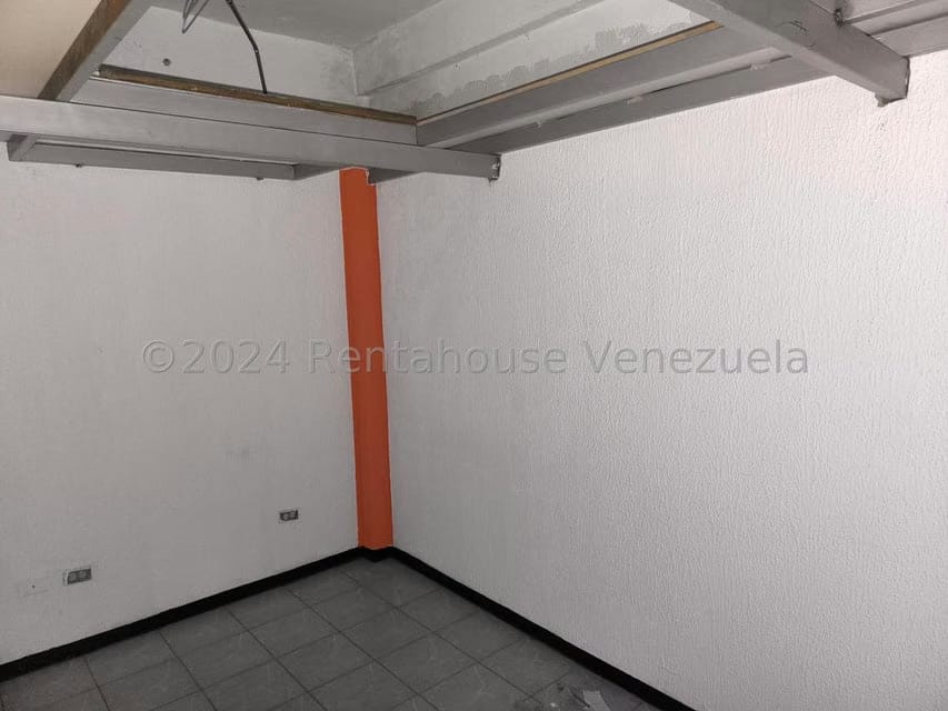 Comercial (Oficina) en Alquiler en Parroquia La Candelaria, Distrito Metropolitano - 13