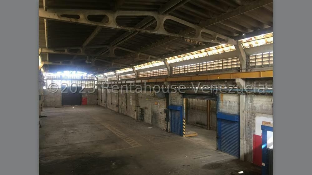 Comercial (Local Comercial) en Venta en Cartanal, Miranda - 17