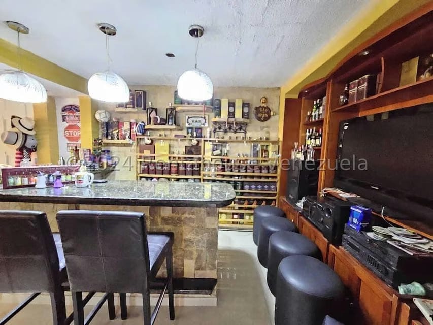 Casa (Duplex) en Venta en El Castaño (Zona Privada), Aragua - 16